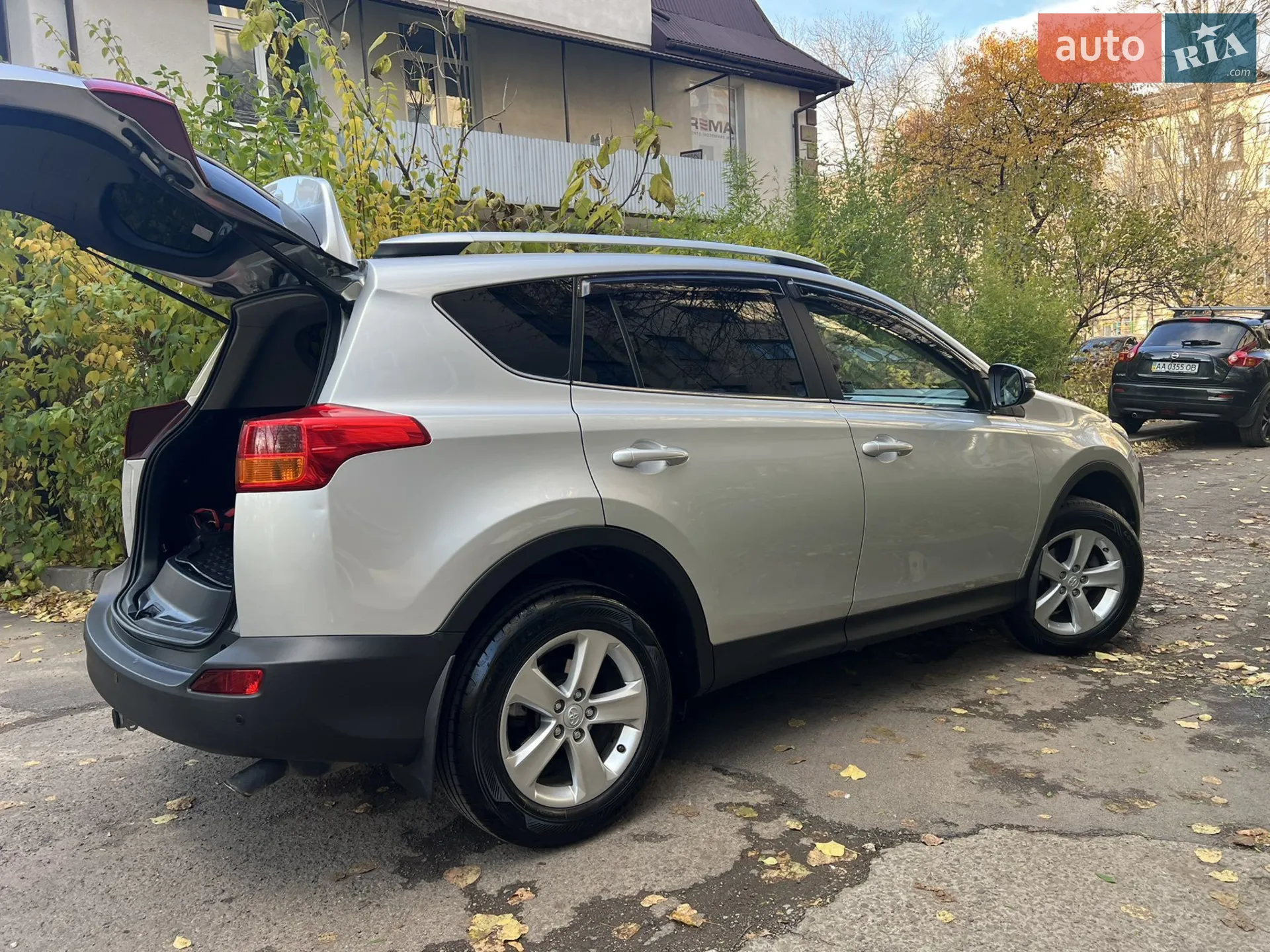 2013 Toyota RAV 4 - мініатюра 9