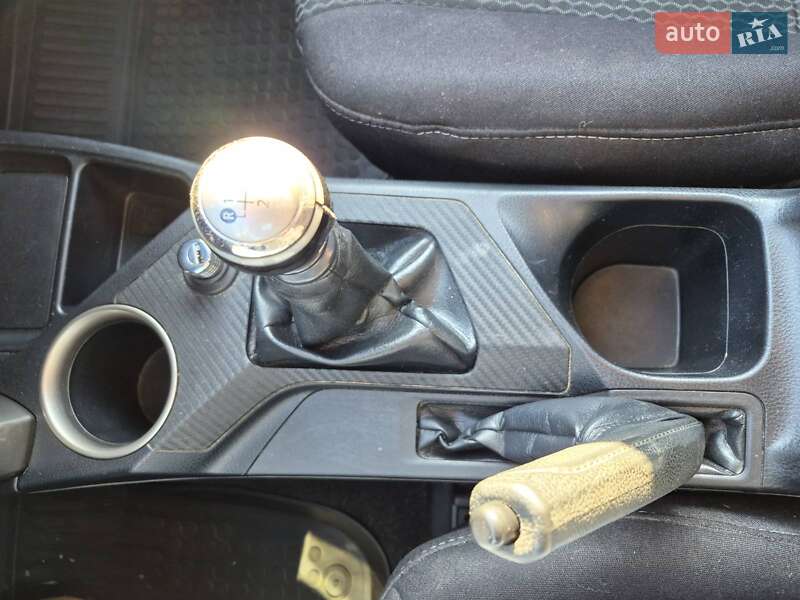 Внедорожник / Кроссовер Toyota RAV4 2013 в Ивано-Франковске