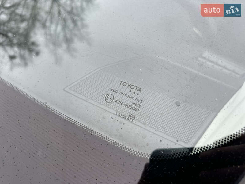 Внедорожник / Кроссовер Toyota RAV4 2014 в Виннице