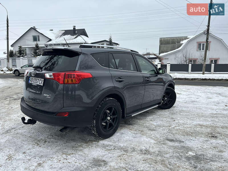 Внедорожник / Кроссовер Toyota RAV4 2014 в Виннице