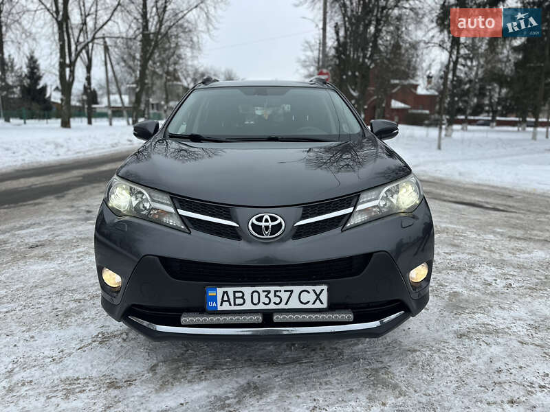 Внедорожник / Кроссовер Toyota RAV4 2014 в Виннице