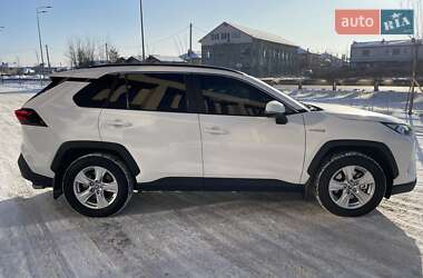 Внедорожник / Кроссовер Toyota RAV4 2021 в Виннице