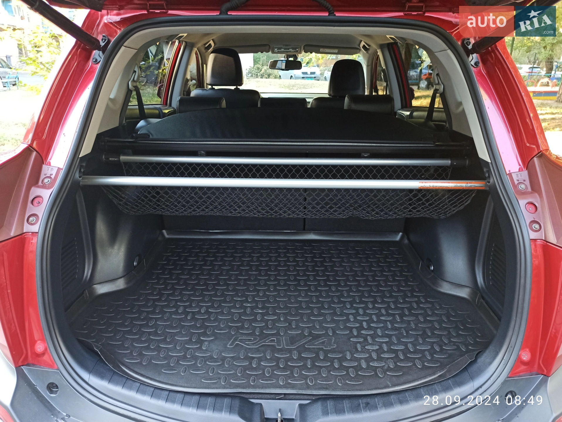 2014 Toyota RAV 4 - мініатюра 10