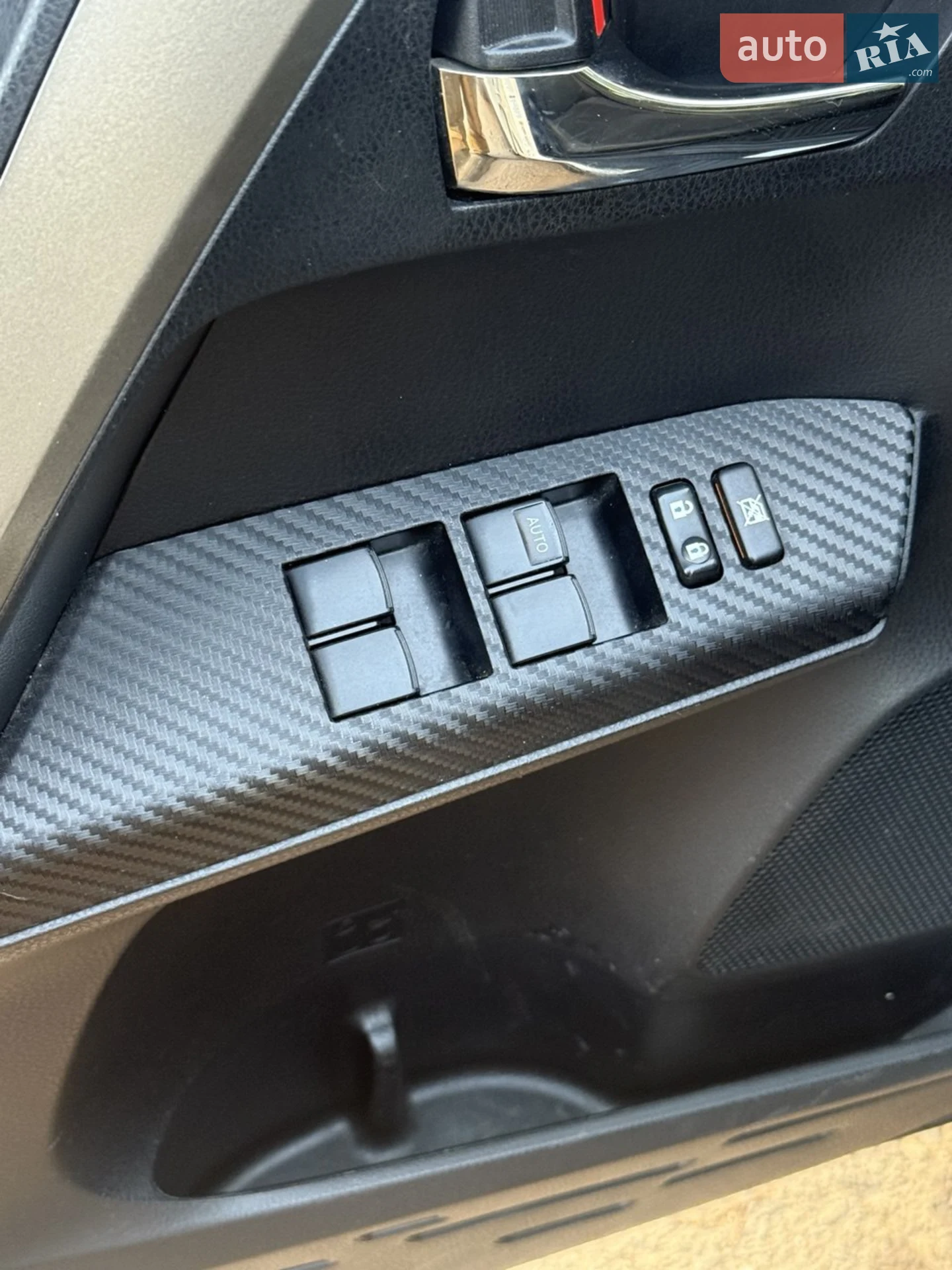 2014 Toyota RAV 4 - мініатюра 15