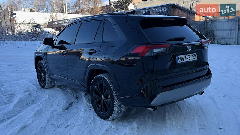 Внедорожник / Кроссовер Toyota RAV4 2022 в Киеве