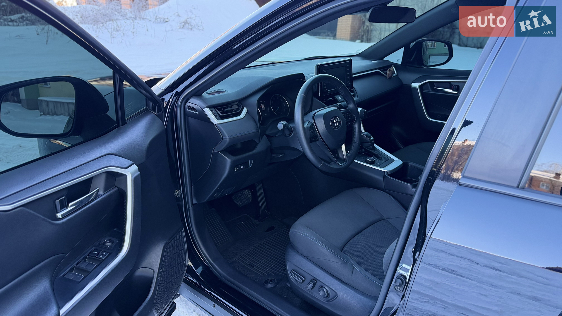 2022 Toyota RAV 4 - мініатюра 9