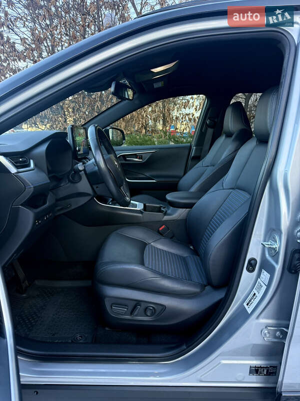 Внедорожник / Кроссовер Toyota RAV4 2023 в Одессе фото 35 Внедорожник / Кроссовер Toyota RAV4 2023 в Одессе