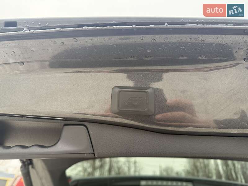 Внедорожник / Кроссовер Toyota RAV4 2022 в Киеве