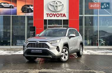 Позашляховик / Кросовер Toyota RAV4 2024 в Івано-Франківську