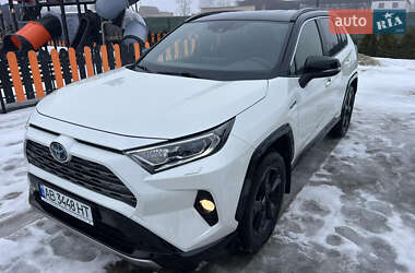 Позашляховик / Кросовер Toyota RAV4 2020 в Києві