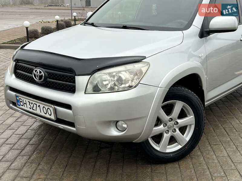 Позашляховик / Кросовер Toyota RAV4 2006 в Білгороді-Дністровському фото 37 Позашляховик / Кросовер Toyota RAV4 2006 в Білгороді-Дністровському