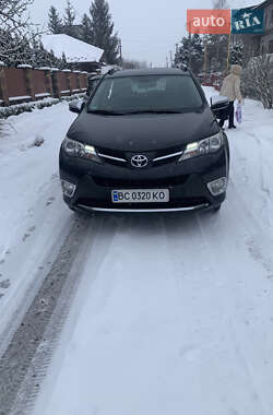 Позашляховик / Кросовер Toyota RAV4 2013 в Шептицькому