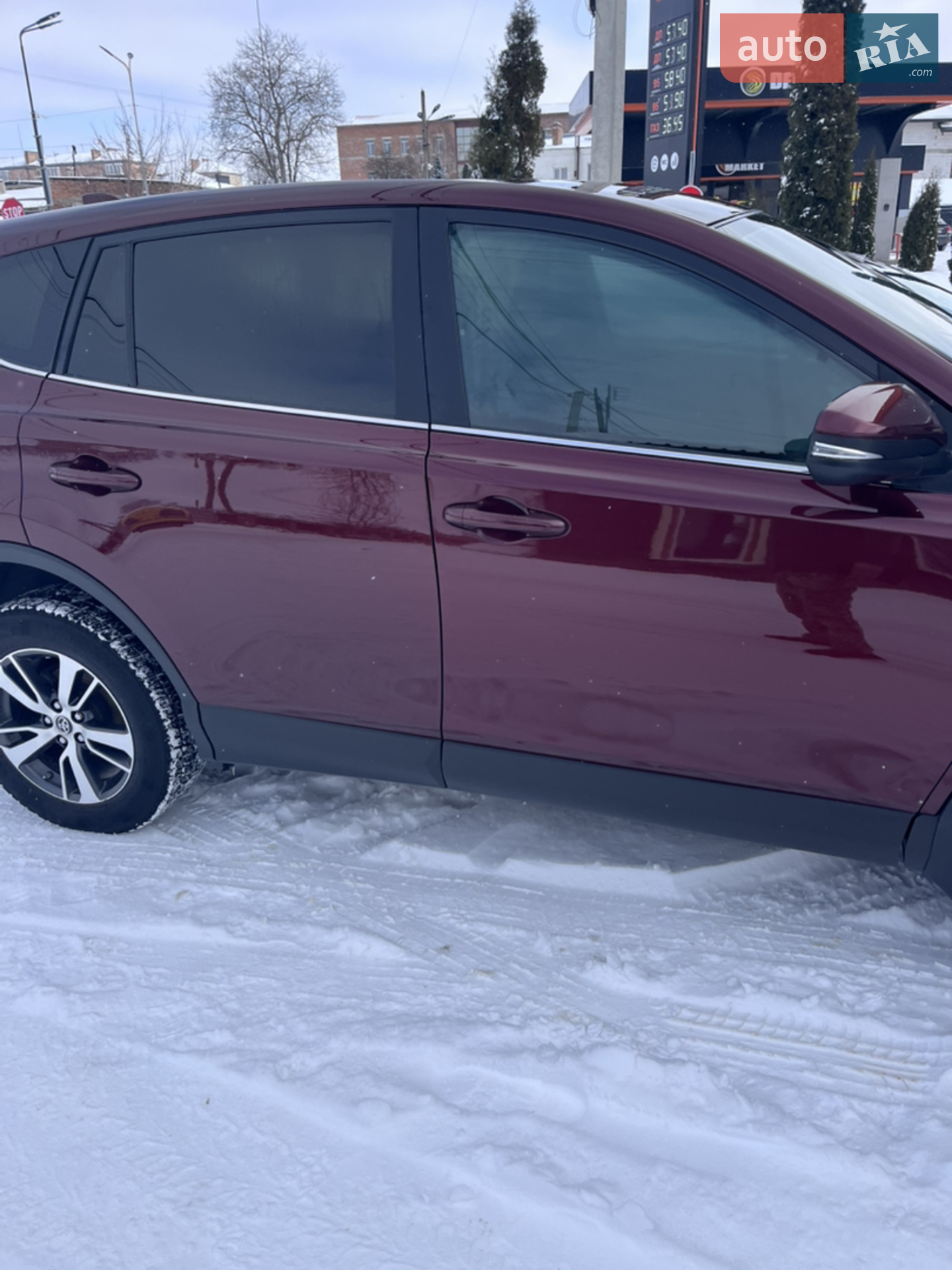 2017 Toyota RAV 4 - мініатюра 3