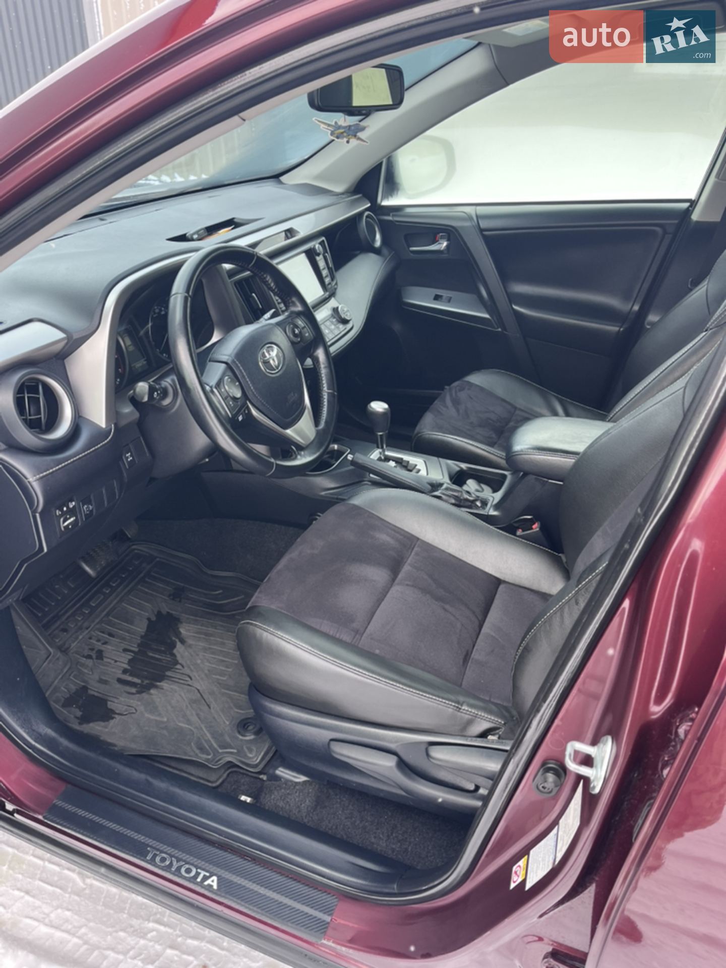 2017 Toyota RAV 4 - мініатюра 8
