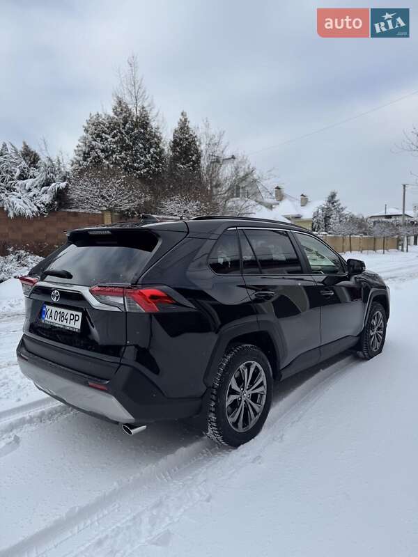 Внедорожник / Кроссовер Toyota RAV4 2023 в Киеве фото 9 Внедорожник / Кроссовер Toyota RAV4 2023 в Киеве