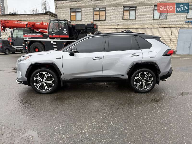 Внедорожник / Кроссовер Toyota RAV4 2024 в Киеве фото 9 Внедорожник / Кроссовер Toyota RAV4 2024 в Киеве