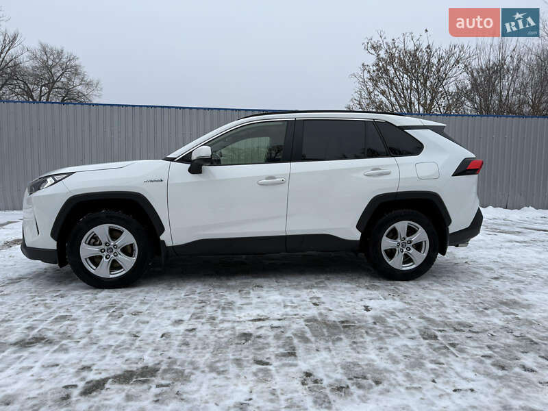 Внедорожник / Кроссовер Toyota RAV4 2019 в Днепре фото 4 Внедорожник / Кроссовер Toyota RAV4 2019 в Днепре