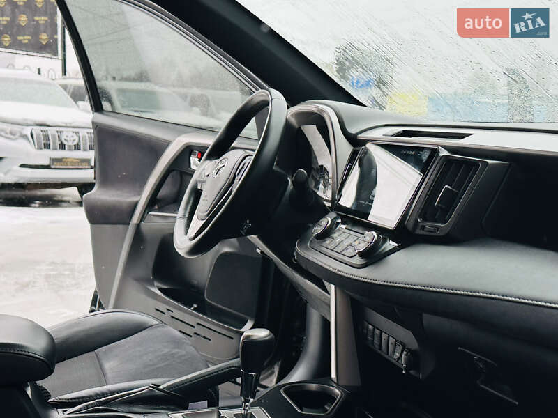 Внедорожник / Кроссовер Toyota RAV4 2017 в Харькове фото 25 Внедорожник / Кроссовер Toyota RAV4 2017 в Харькове