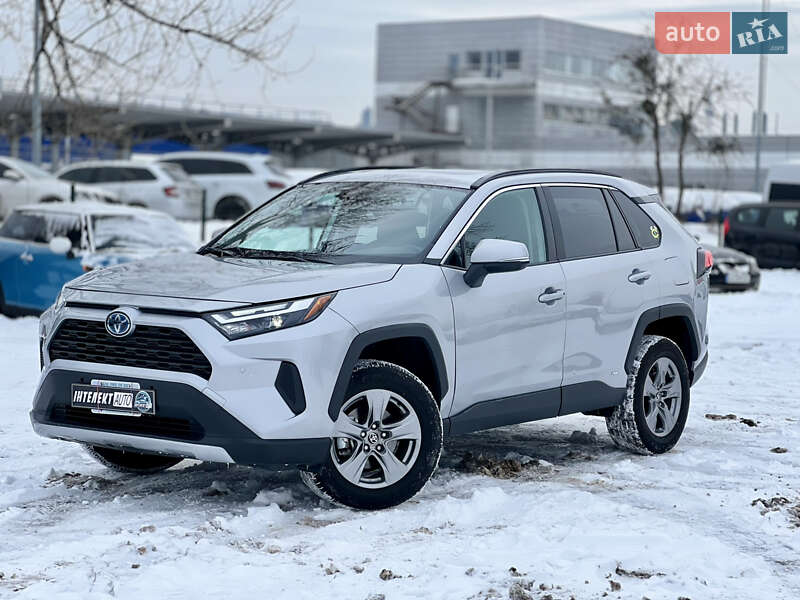 Toyota RAV4 2024