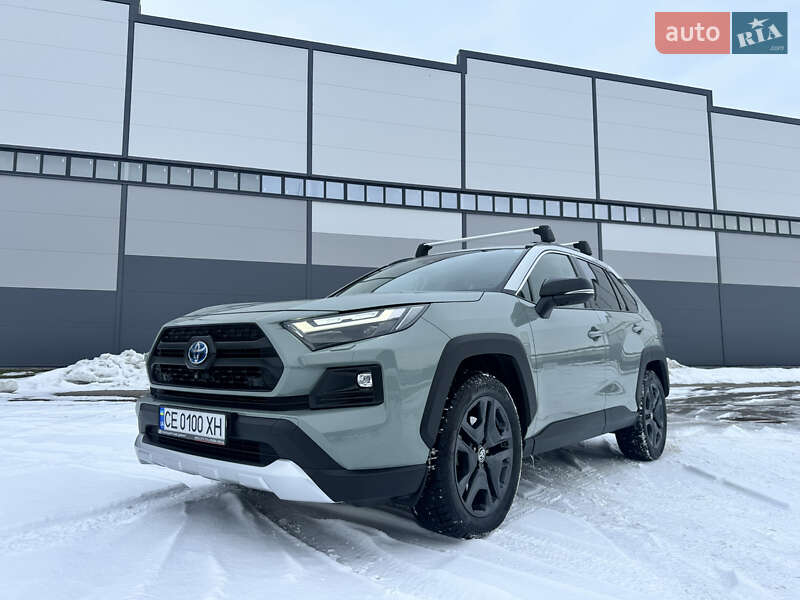 Позашляховик / Кросовер Toyota RAV4 2022 в Івано-Франківську