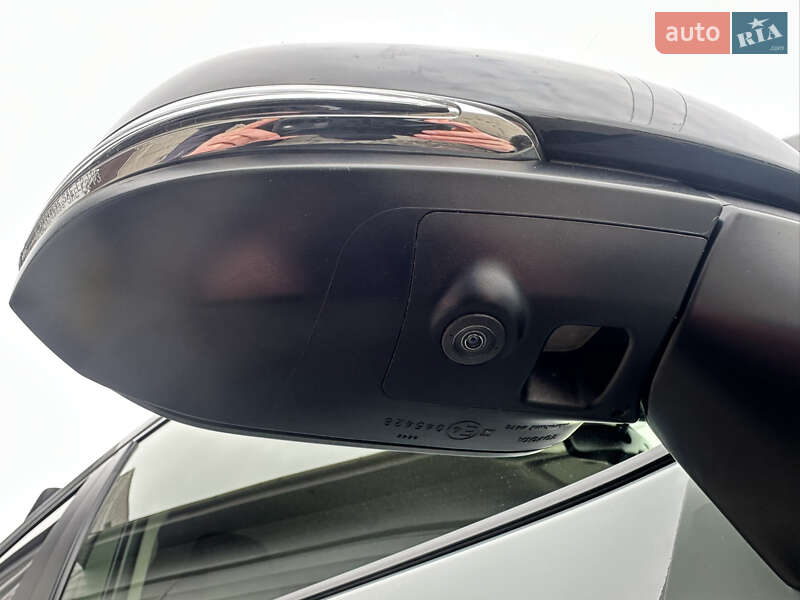 Позашляховик / Кросовер Toyota RAV4 2022 в Івано-Франківську