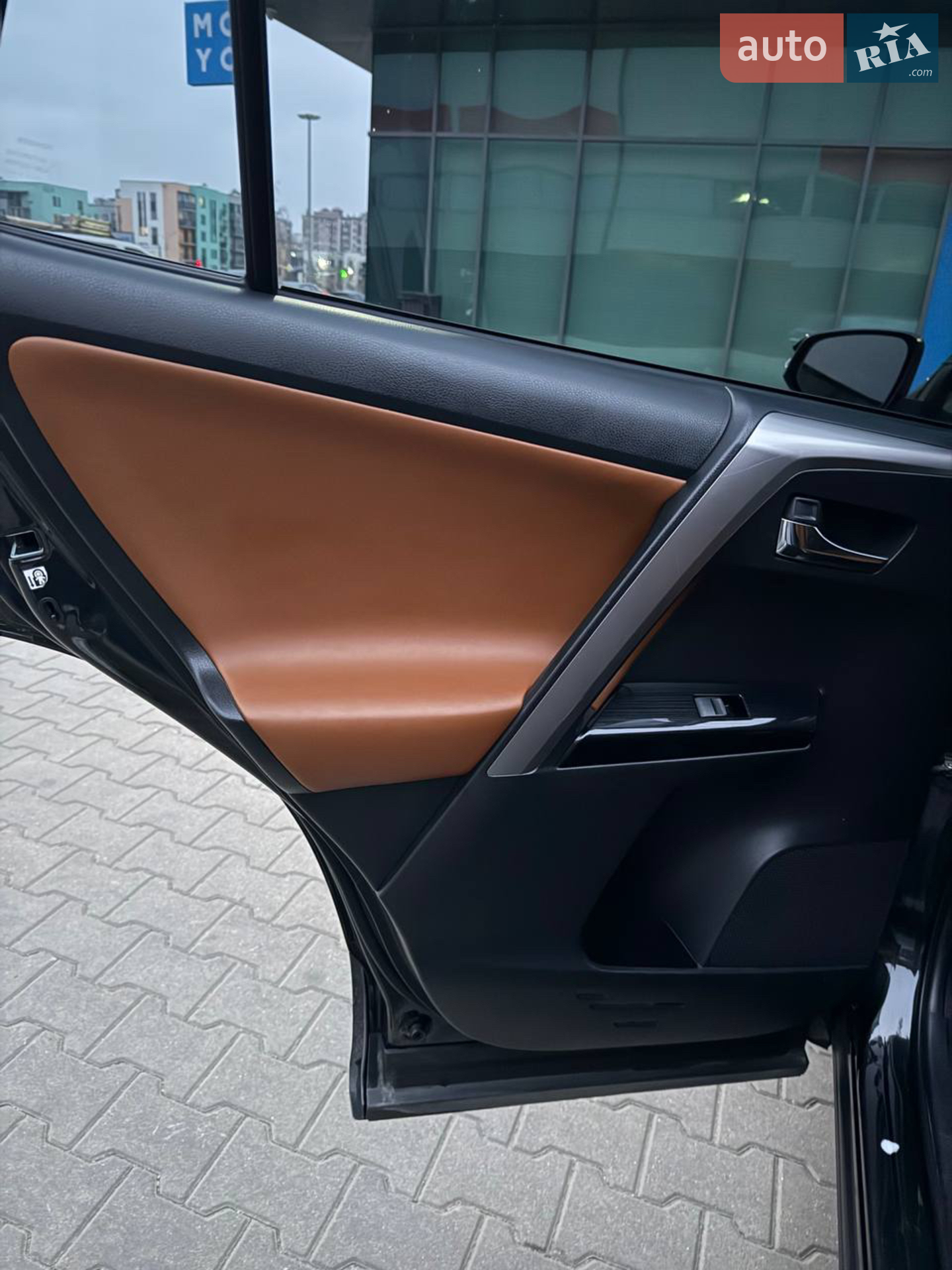 2017 Toyota RAV 4 - мініатюра 19