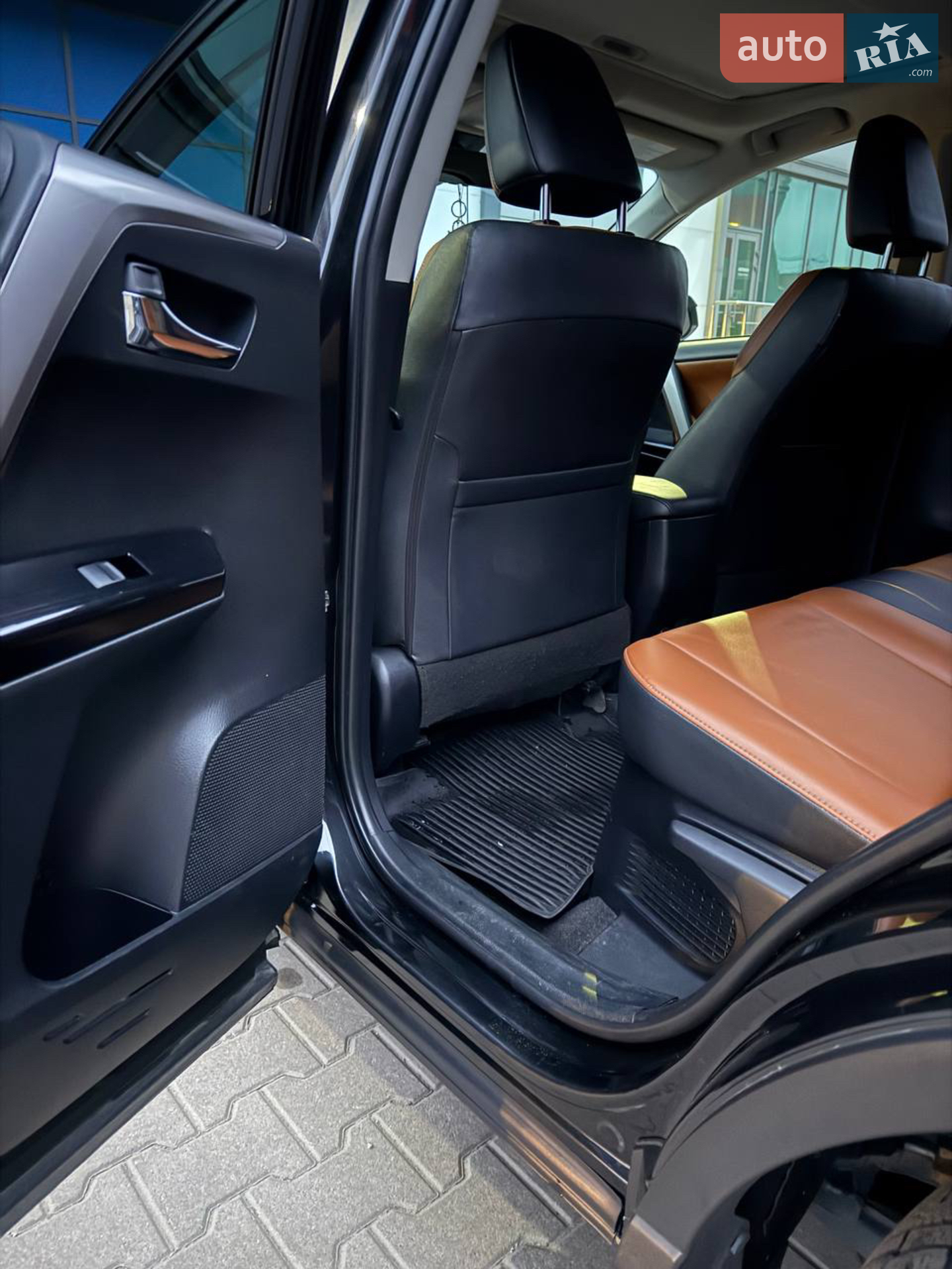 2017 Toyota RAV 4 - мініатюра 24