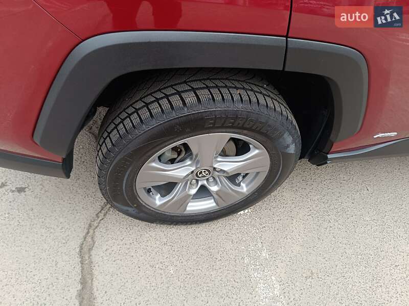 Внедорожник / Кроссовер Toyota RAV4 2022 в Одессе
