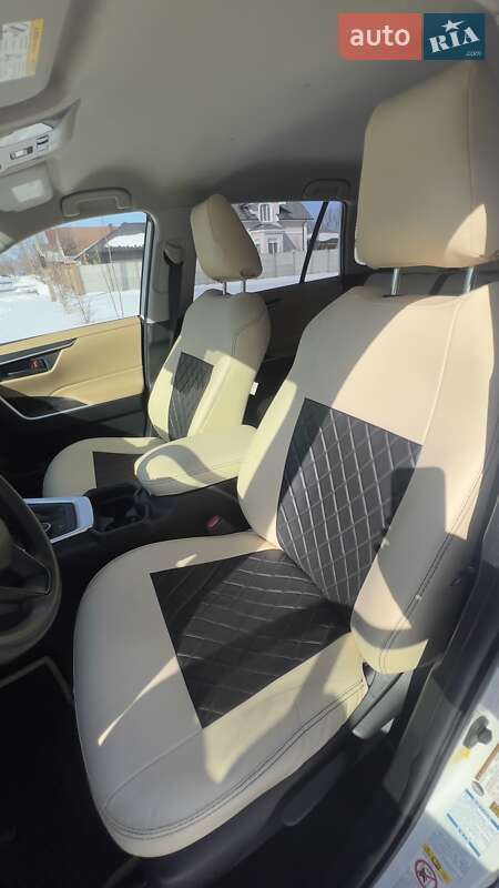 Внедорожник / Кроссовер Toyota RAV4 2019 в Чернигове фото 15 Внедорожник / Кроссовер Toyota RAV4 2019 в Чернигове