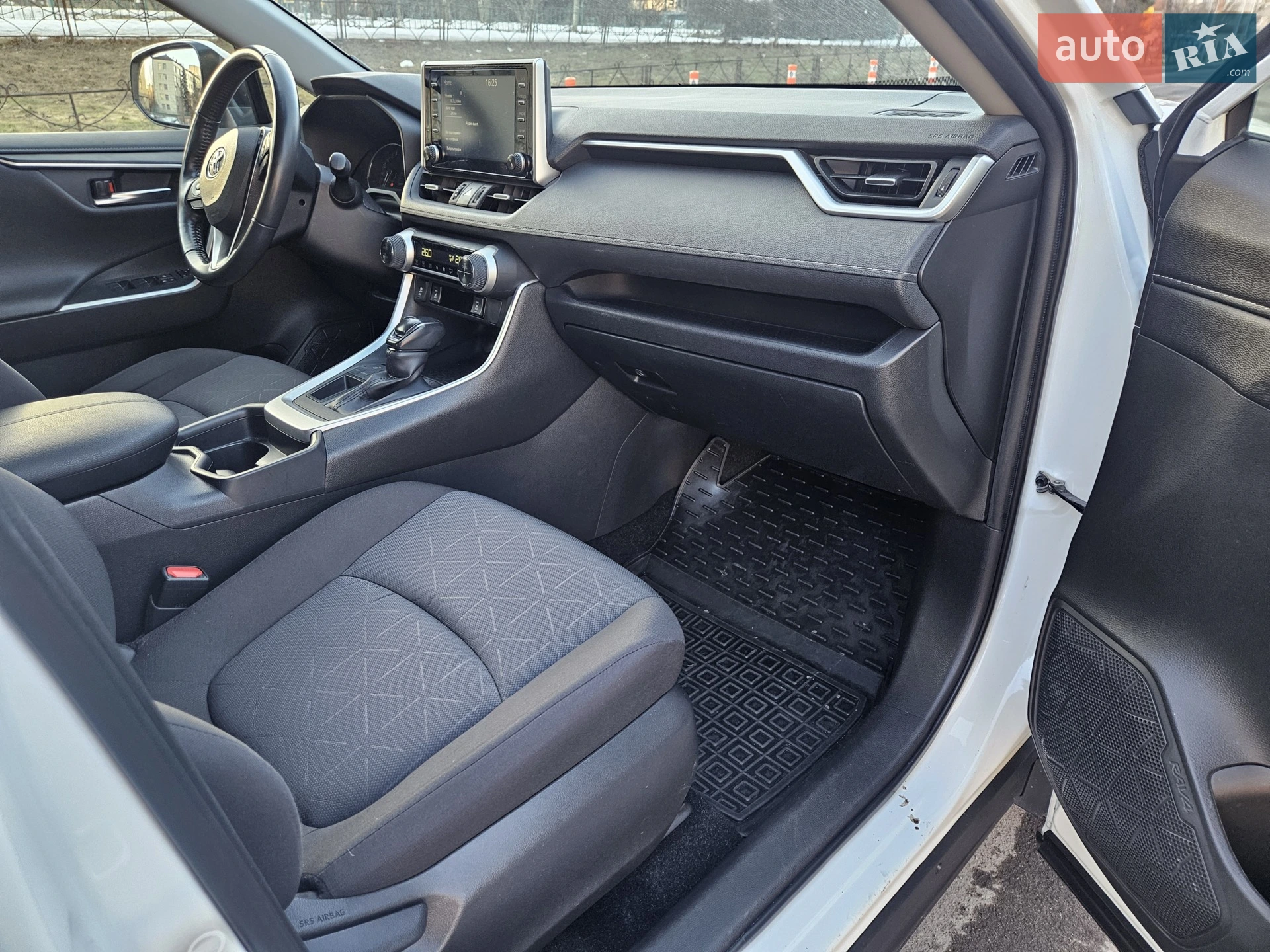 2020 Toyota RAV 4 - мініатюра 23