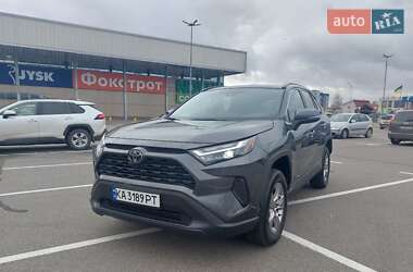 Внедорожник / Кроссовер Toyota RAV4 2023 в Киеве