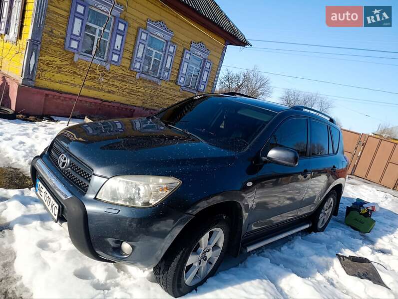 Внедорожник / Кроссовер Toyota RAV4 2006 в Нежине фото 3 Внедорожник / Кроссовер Toyota RAV4 2006 в Нежине