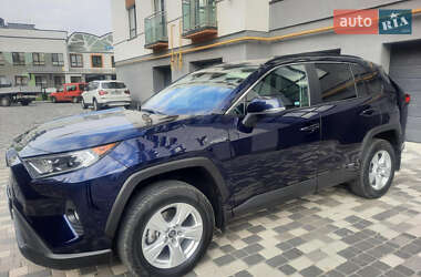 Внедорожник / Кроссовер Toyota RAV4 2019 в Ивано-Франковске