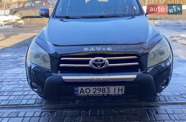 Внедорожник / Кроссовер Toyota RAV4 2009 в Лохвице