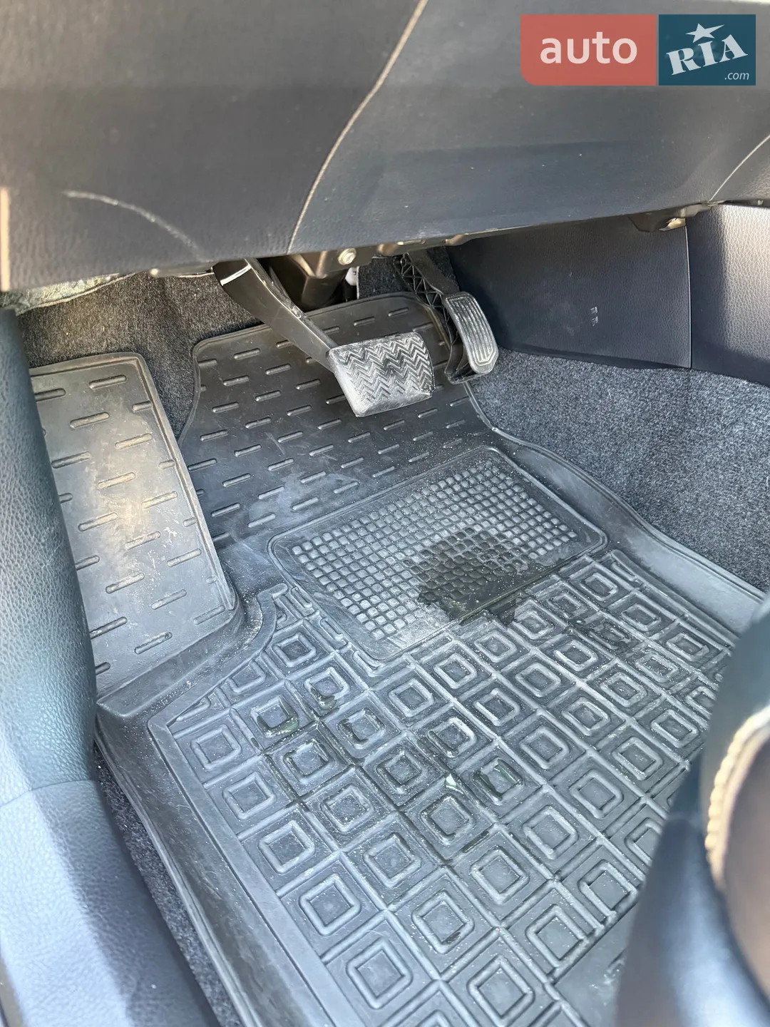 2018 Toyota RAV 4 - мініатюра 19