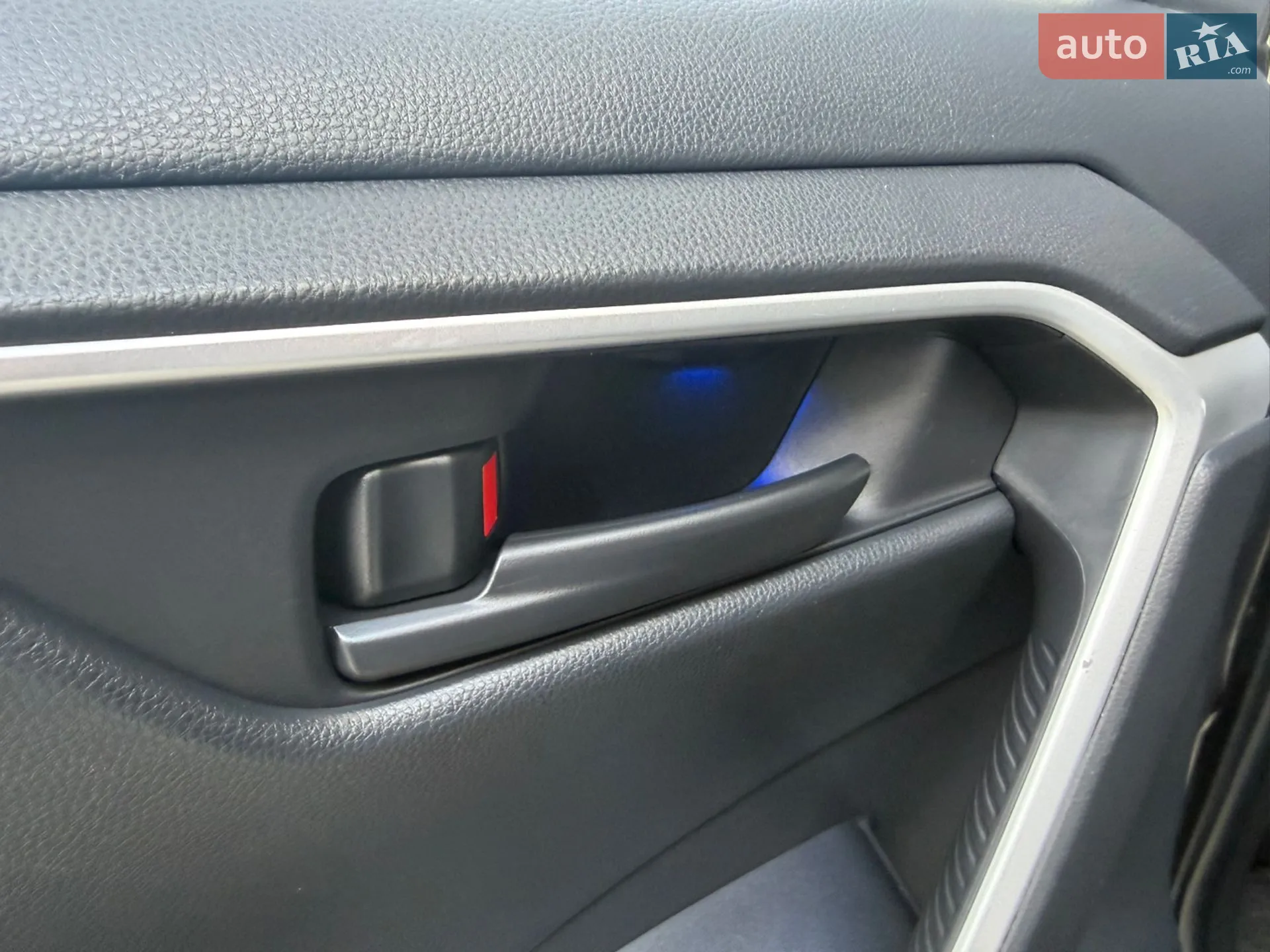 2019 Toyota RAV 4 - мініатюра 37