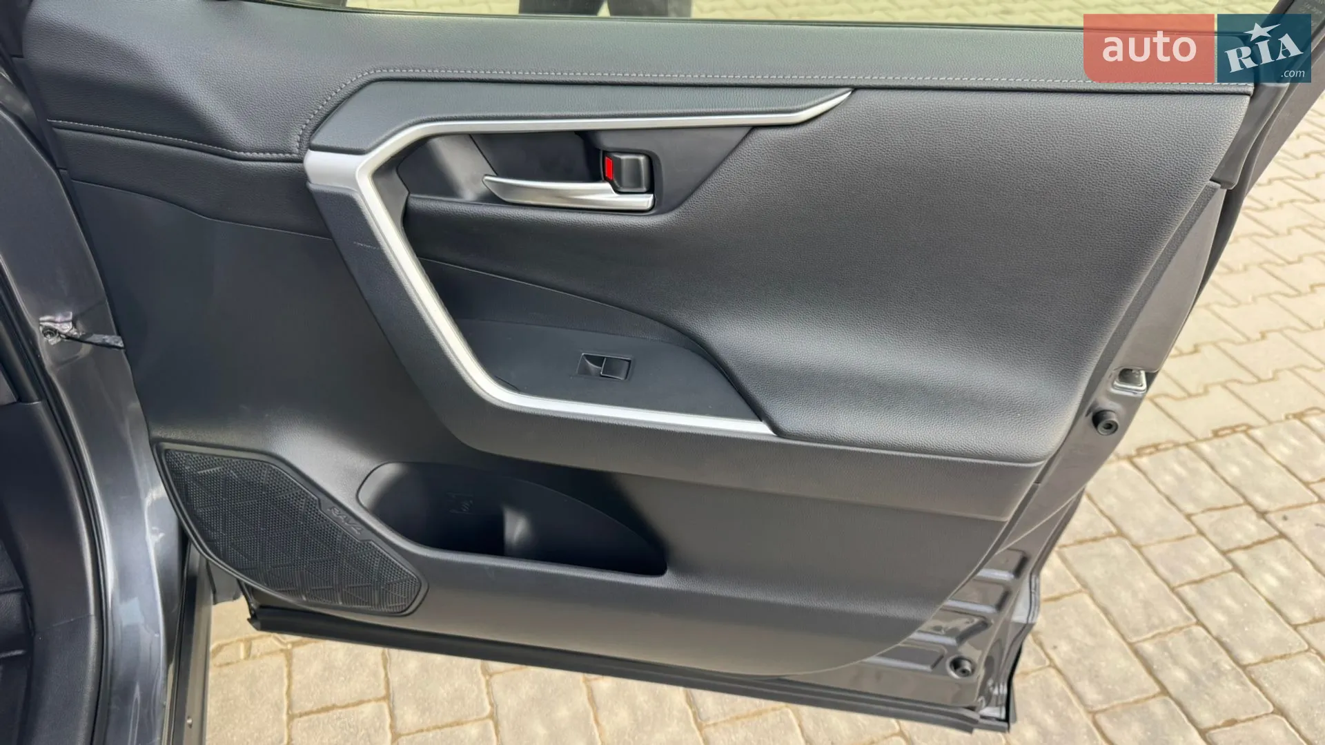 2019 Toyota RAV 4 - мініатюра 20