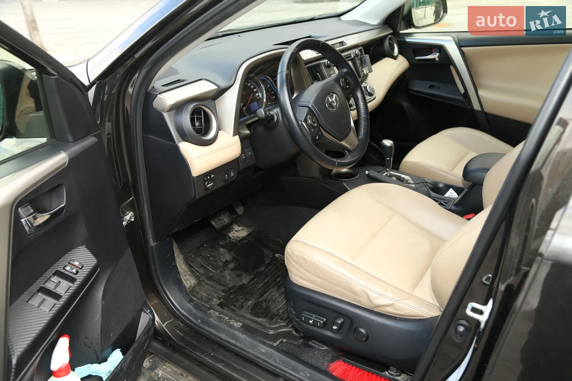 2014 Toyota RAV 4 - мініатюра 11