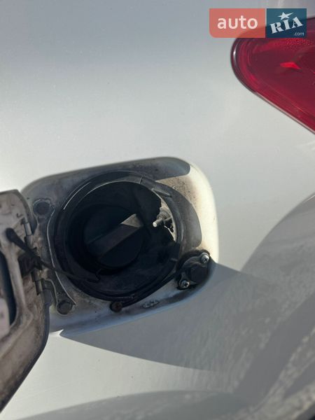 Внедорожник / Кроссовер Toyota RAV4 2010 в Хмельницком