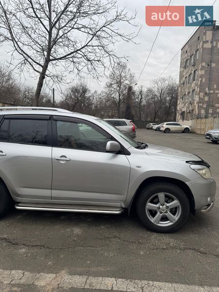 Внедорожник / Кроссовер Toyota RAV4 2006 в Одессе