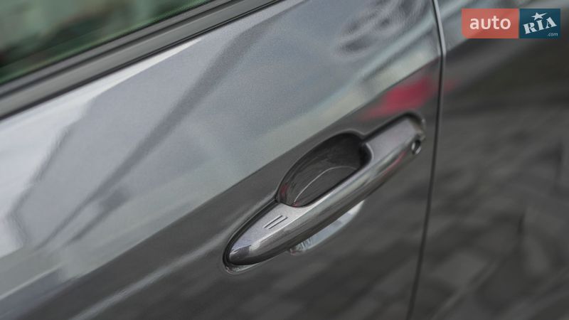 Внедорожник / Кроссовер Toyota RAV4 2024 в Львове