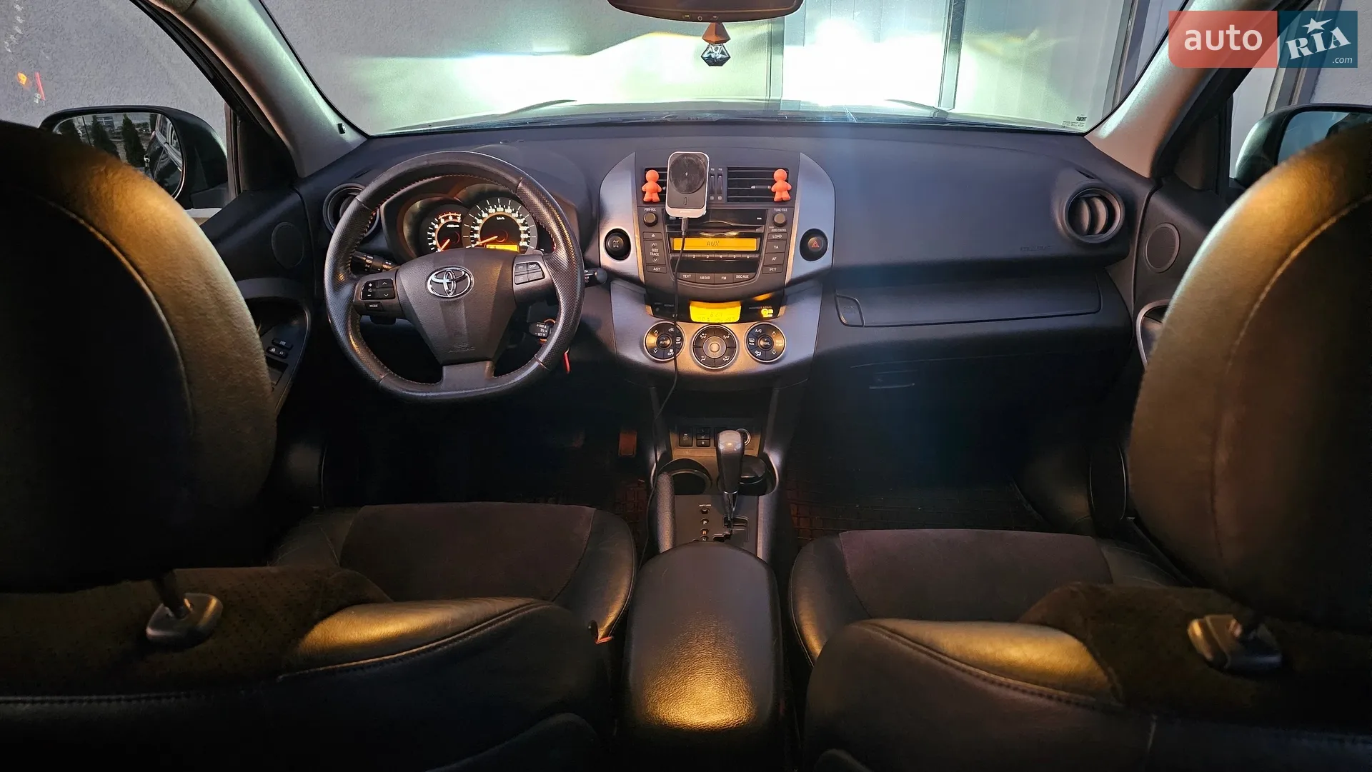 2010 Toyota RAV 4 - мініатюра 13