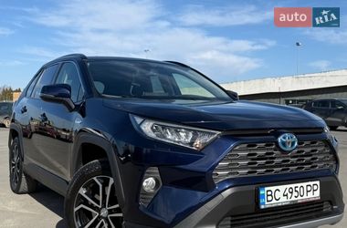 Позашляховик / Кросовер Toyota RAV4 2019 в Львові