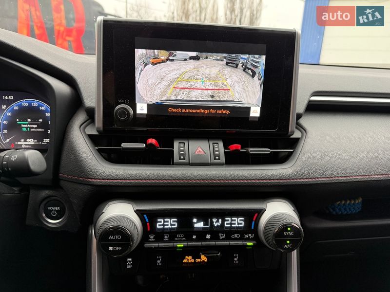 Внедорожник / Кроссовер Toyota RAV4 2023 в Киеве
