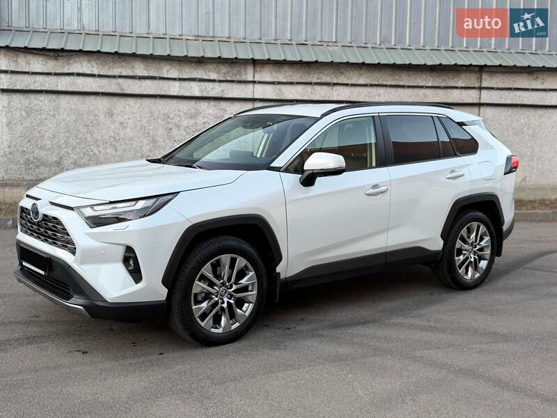 Внедорожник / Кроссовер Toyota RAV4 2023 в Киеве фото 5 Внедорожник / Кроссовер Toyota RAV4 2023 в Киеве