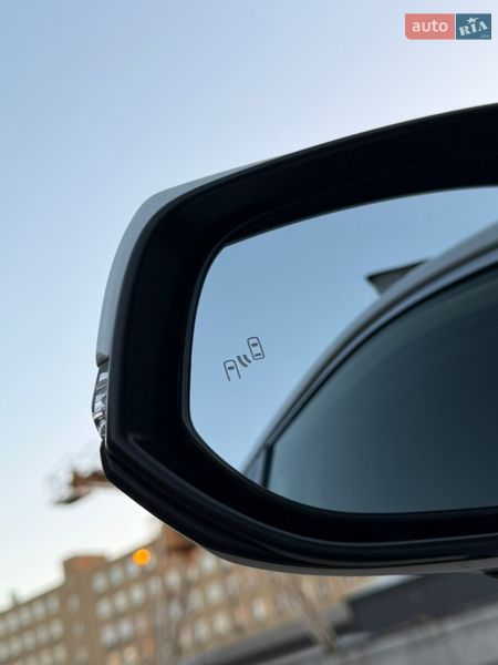 Внедорожник / Кроссовер Toyota RAV4 2023 в Киеве фото 12 Внедорожник / Кроссовер Toyota RAV4 2023 в Киеве