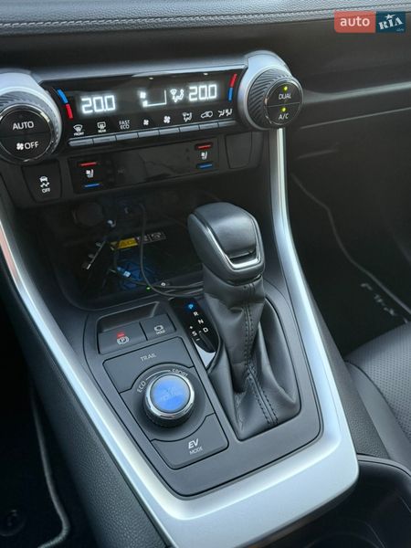 Внедорожник / Кроссовер Toyota RAV4 2023 в Киеве фото 41 Внедорожник / Кроссовер Toyota RAV4 2023 в Киеве