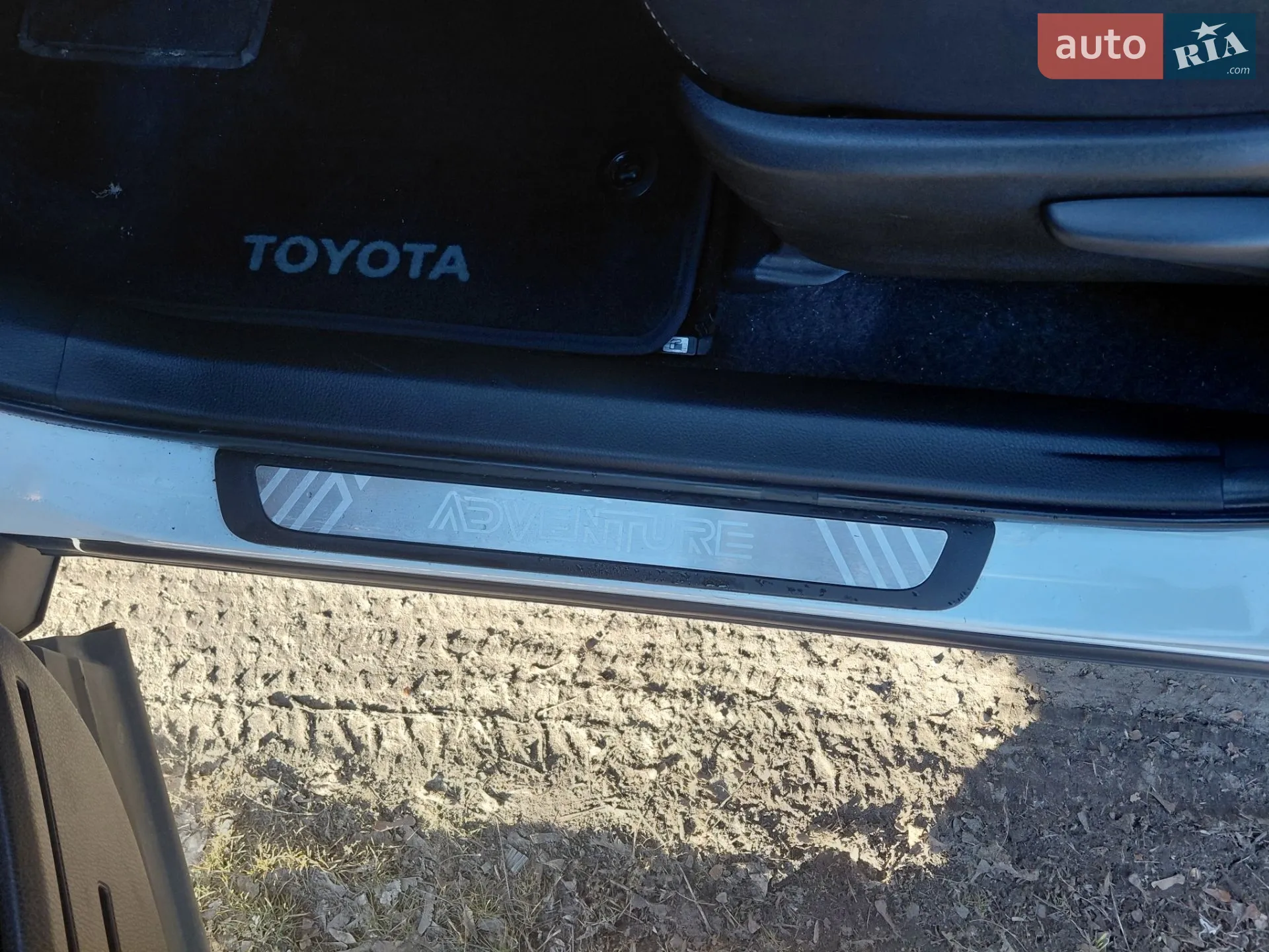 2018 Toyota RAV 4 - мініатюра 27