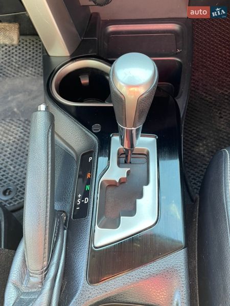 Внедорожник / Кроссовер Toyota RAV4 2018 в Полтаве