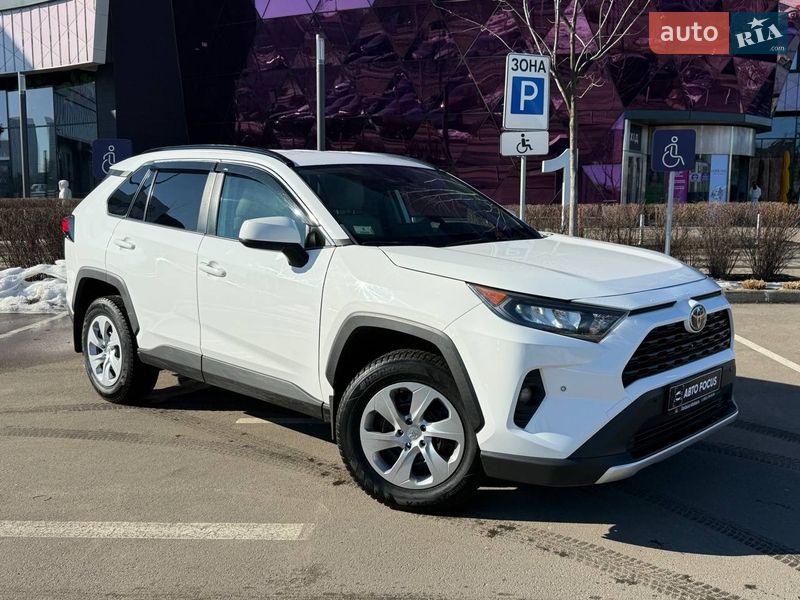 Toyota RAV4 2019